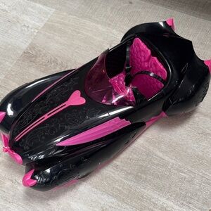 Monster High  Draculare's car
